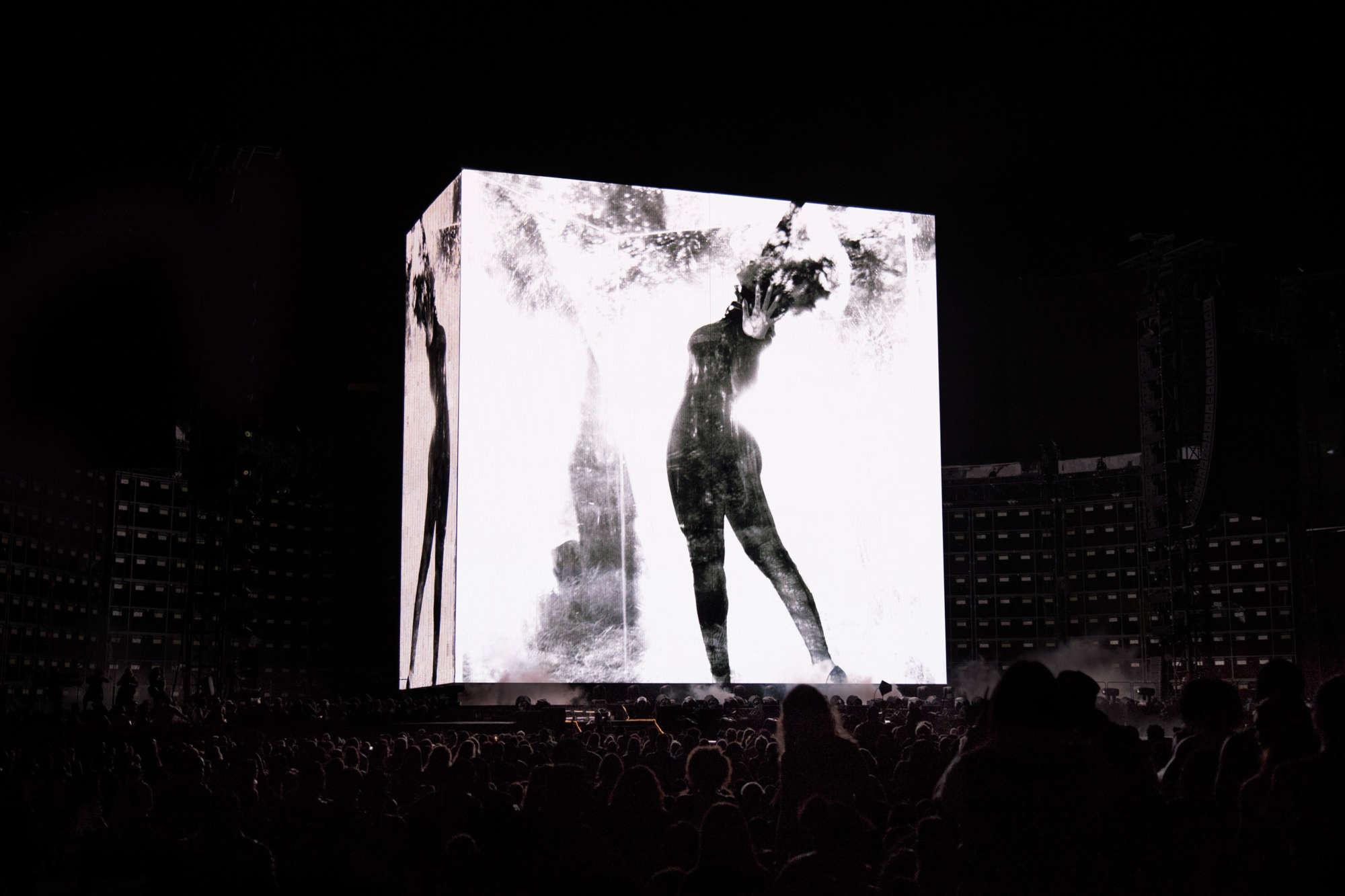 Es Devlin On Production Design For Beyoncé's Formation Tour